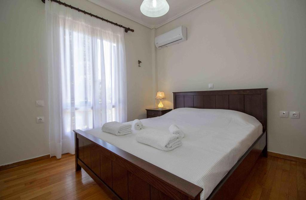 Manousi 2 - First Floor Villa Mystras Ngoại thất bức ảnh